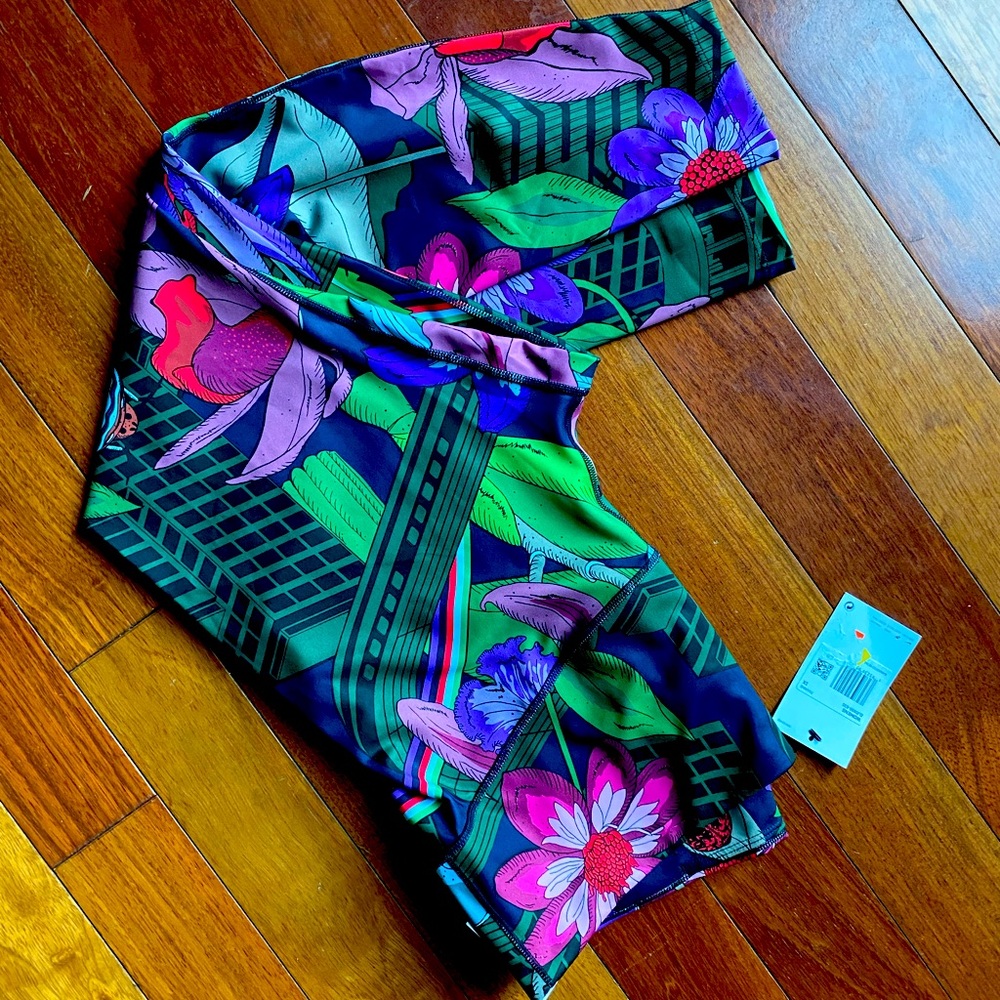 Nike Multicolor Floral Women's Pants